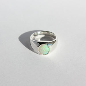 Opal Signet - Size 4 5/8