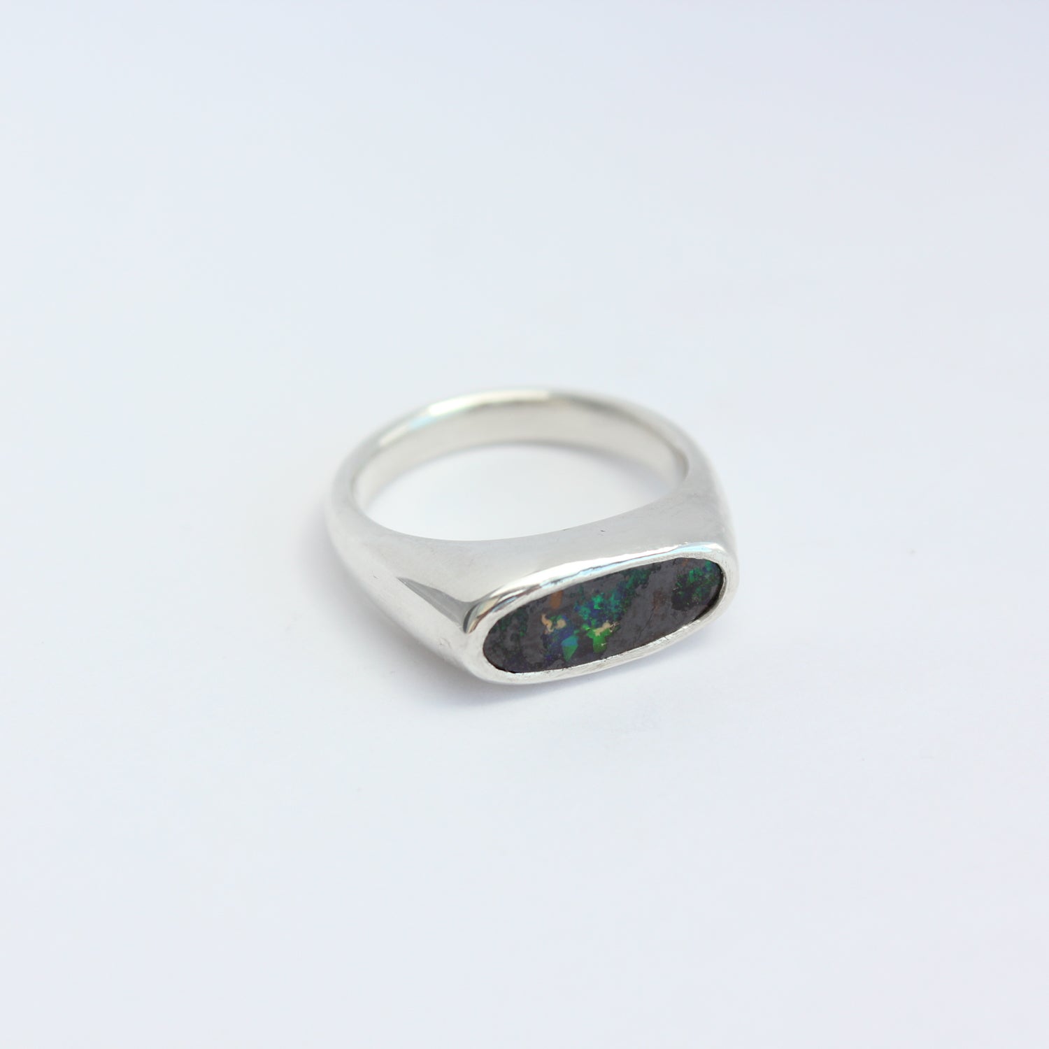 Sleek Opal Signet - Size 6